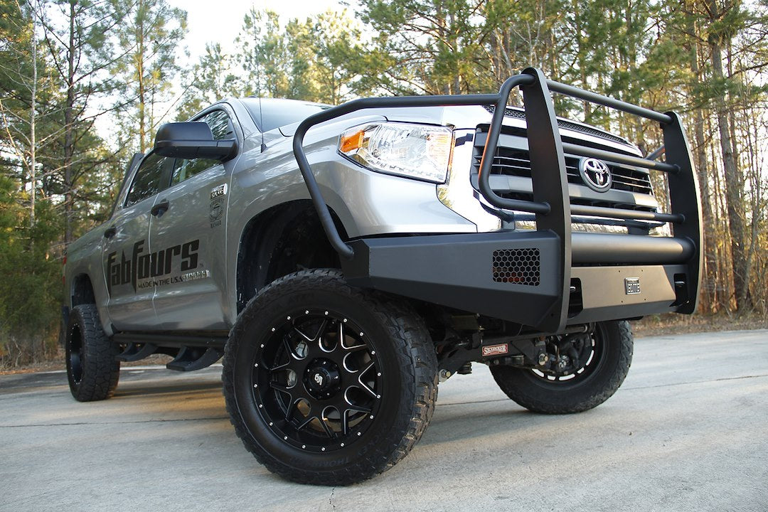Fab Fours TT14-R2860-1 Toyota Tundra 2014-2021 Black Steel Elite Front Bumper Full Guard