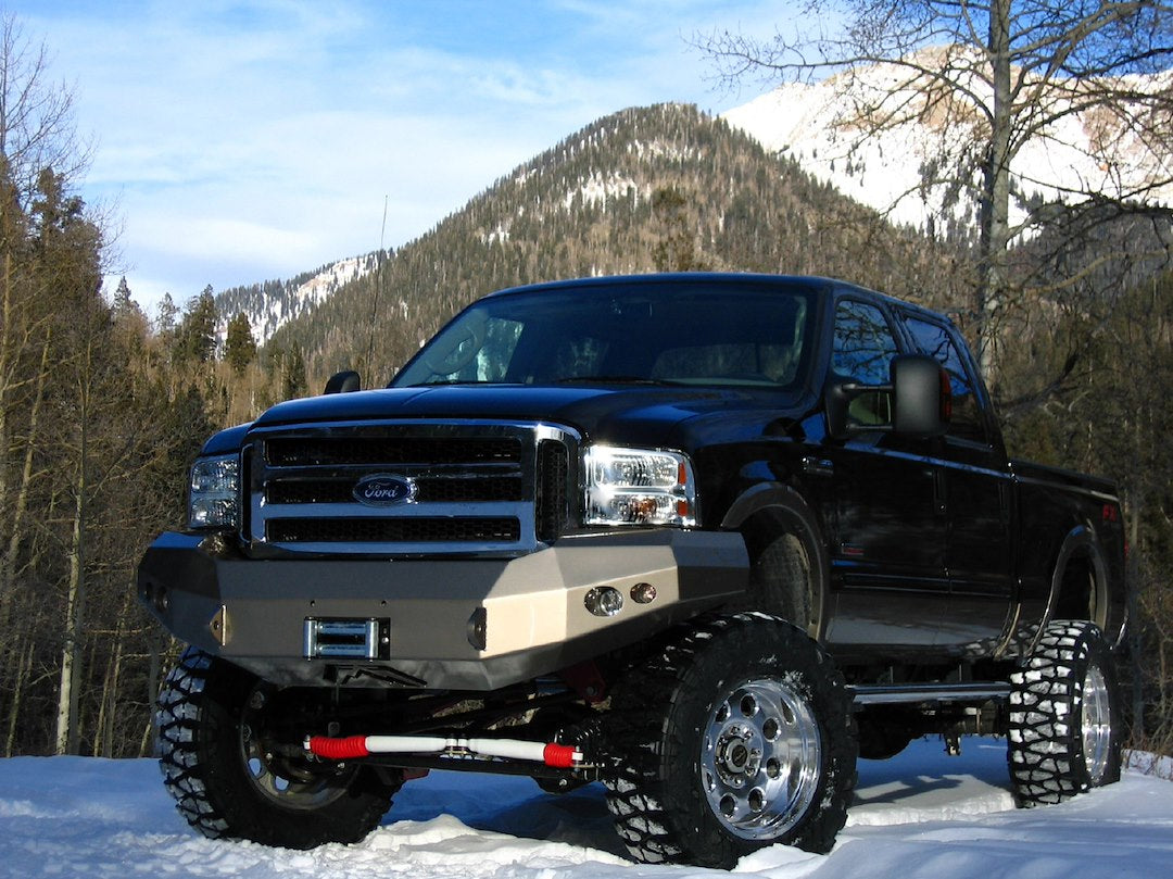 Fab Fours FS05-A1251-1 Ford F250/F350/F450/F550 Superduty 2005-2007 Premium Front Winch Bumper No Guard