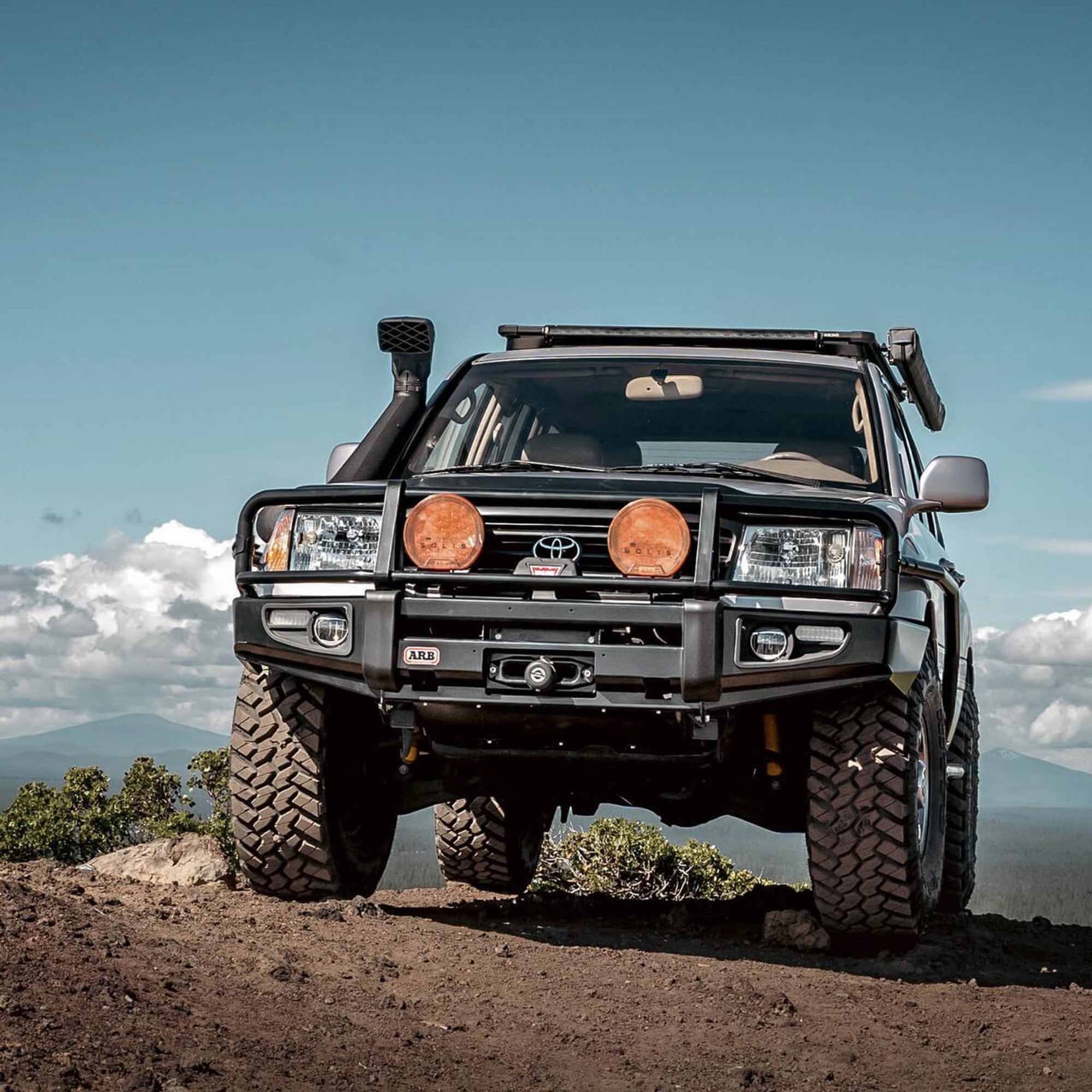 ARB 3413190B Toyota Land Cruiser 2003-2007 Deluxe Front Bumper Winch Ready - BumperStock