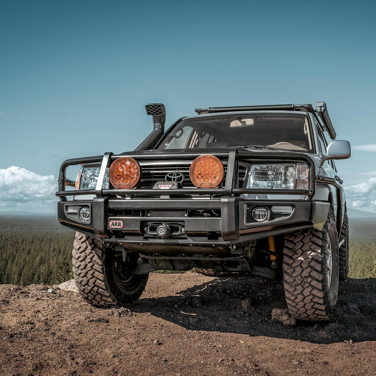 ARB 3413190B Toyota Land Cruiser 2003-2007 Deluxe Front Bumper Winch Ready - BumperStock