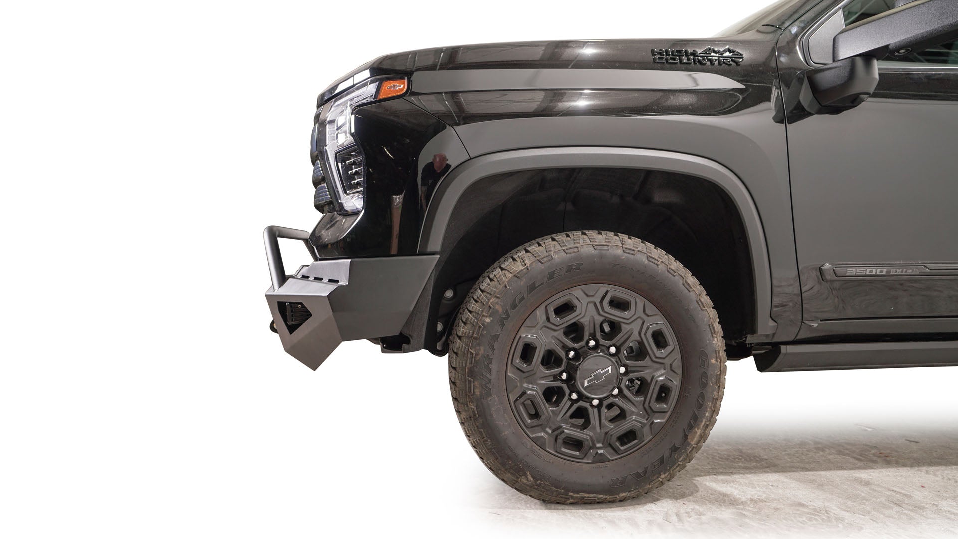 Fab Fours CH24-RS6162-1 Chevy Silverado 2500/3500 HD 2024-2025 Red Steel Front Winch Bumper Pre-Runner Guard