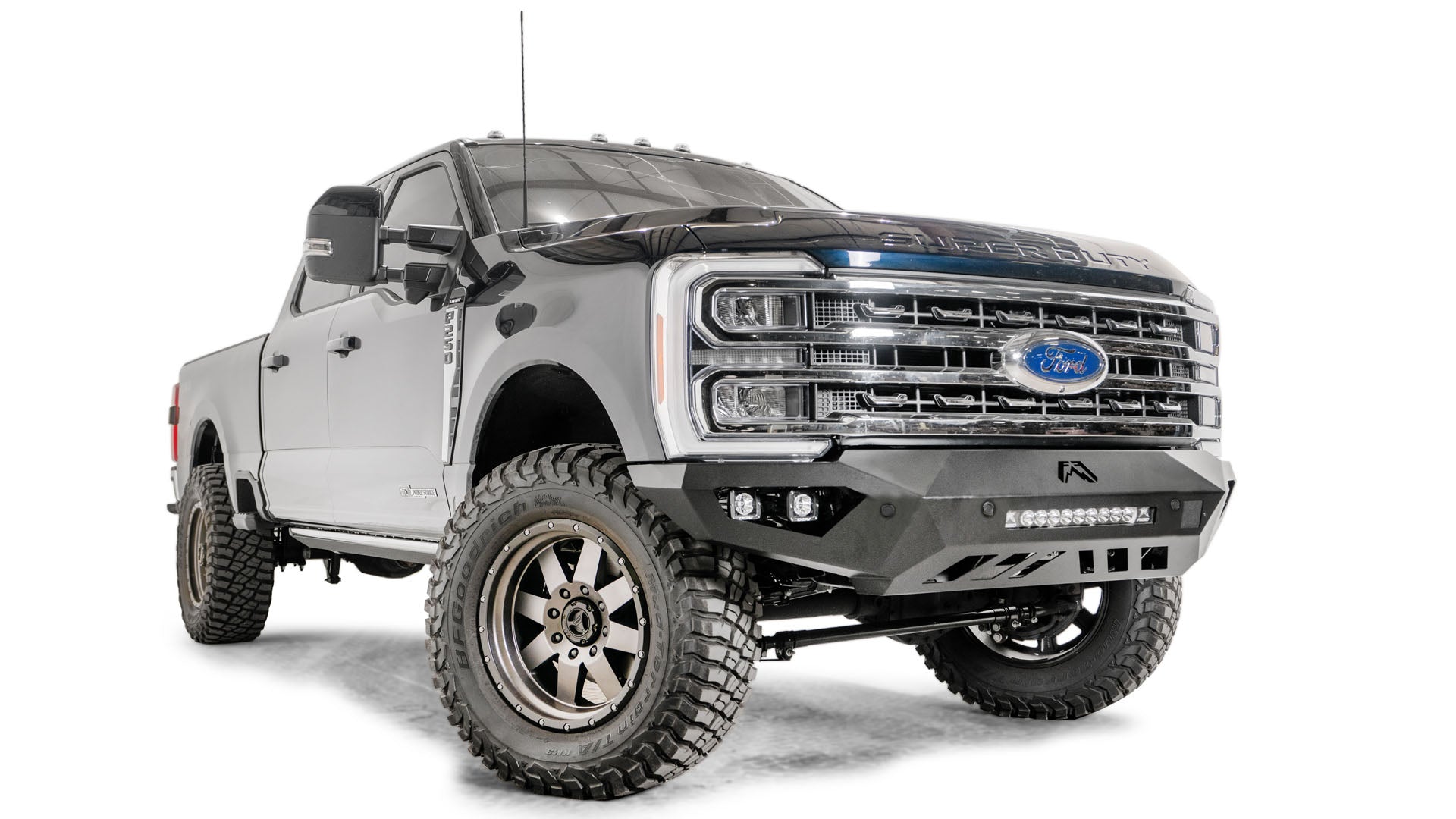 Fab Fours FS23-V5951-1 Ford F250/F350 Superduty 2023-2025 Vengeance Front Bumper No Guard