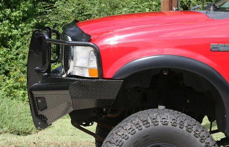 Fab Fours FS99-S1660-1 Ford F250/F350/F450/F550 Super Duty 1999-2004 Black Steel Front Bumper Full Guard - BumperStock