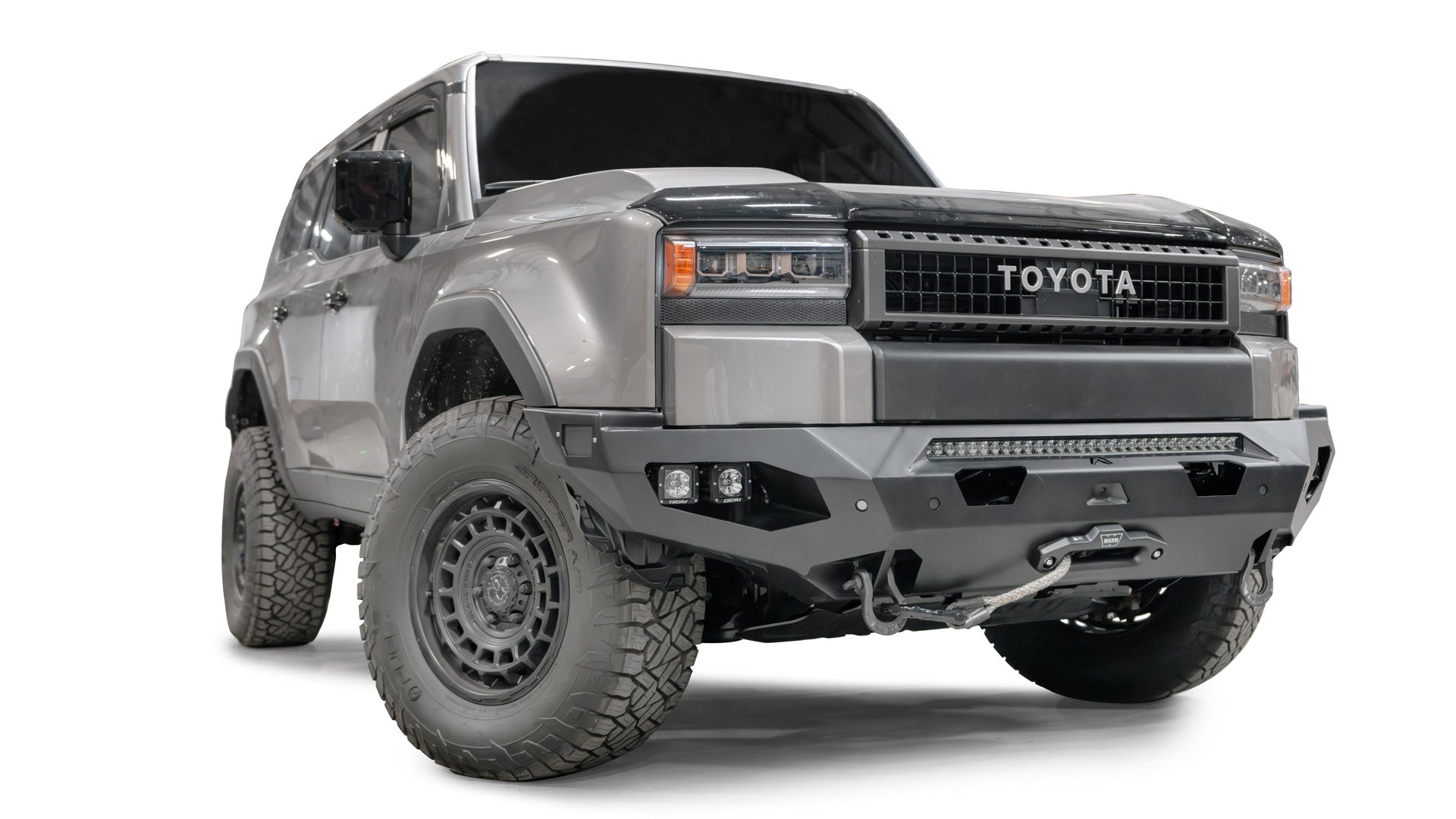 Fab Fours TL24-X6751-1 Toyota Land Cruiser 2024-2025 Matrix Front Winch Bumper No Guard - BumperStock