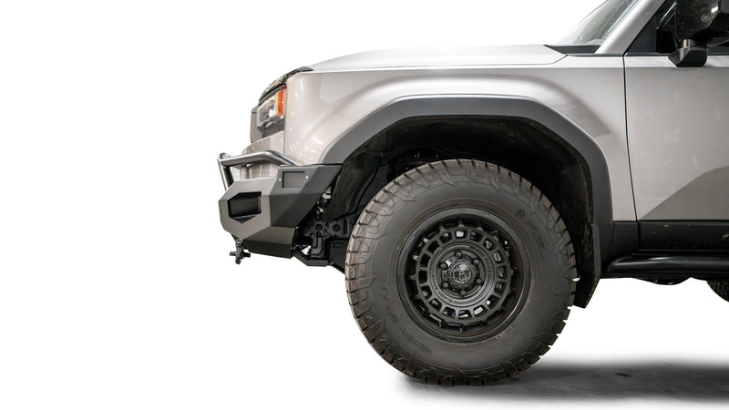 Fab Fours TL24-X6752-1 Toyota Land Cruiser 2024-2025 Matrix Front Winch Bumper Pre-Runner Guard - BumperStock