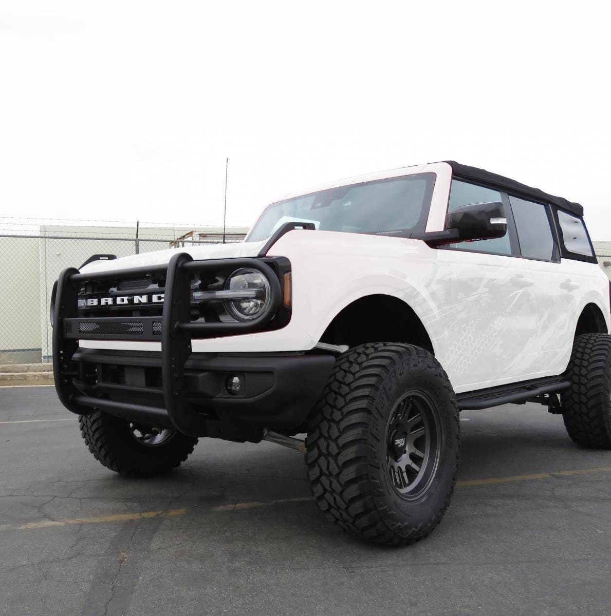 Steelcraft 51440M 20212022 Ford Bronco Modular Grille Guard BumperStock