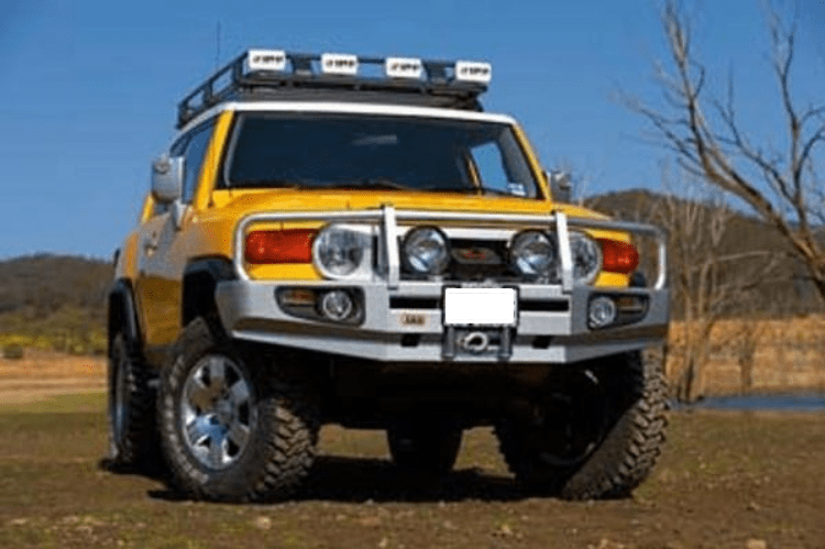 ARB 3420210 Toyota FJ Cruiser 2007-2014 Deluxe Front Bumper Winch Ready with Grille Guard, Black Powder Coat Finish-BumperStock