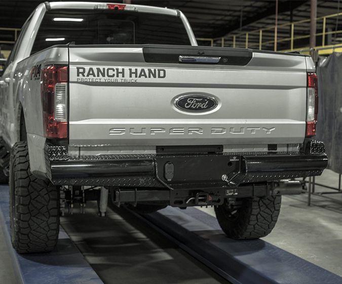 Ranch Hand BBC008BLS 2000-2006 2500 Chevy Suburban / Tahoe / Yukon / Yukon XL Legend Rear Bumper