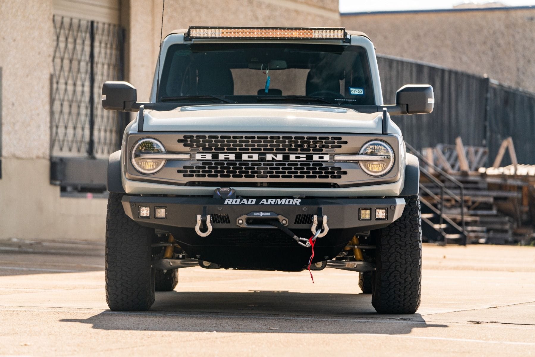 Elite Series Front Bumper for 2021-2022 Ford Bronco w Grille Guard - 2021  Bronco Front Bumper