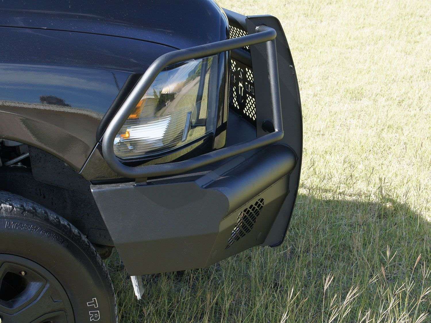 Road Armor Vaquero 410VF6B 2010-2018 Dodge Ram 2500/3500/4500/5500 Non-Winch Front Bumper with Full Guard - BumperStock