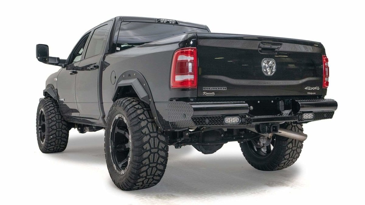 Fab Fours DR19-T4450-1 Dodge Ram 2500/3500 HD 2019-2022 Black Steel Rear  Bumper