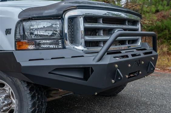 Fab Fours FS99-RS1662-1 Ford F250/F350/F450/F550 Super Duty 1999-2004 Red Steel Winch Front Bumper Pre-Runner Guard-BumperStock